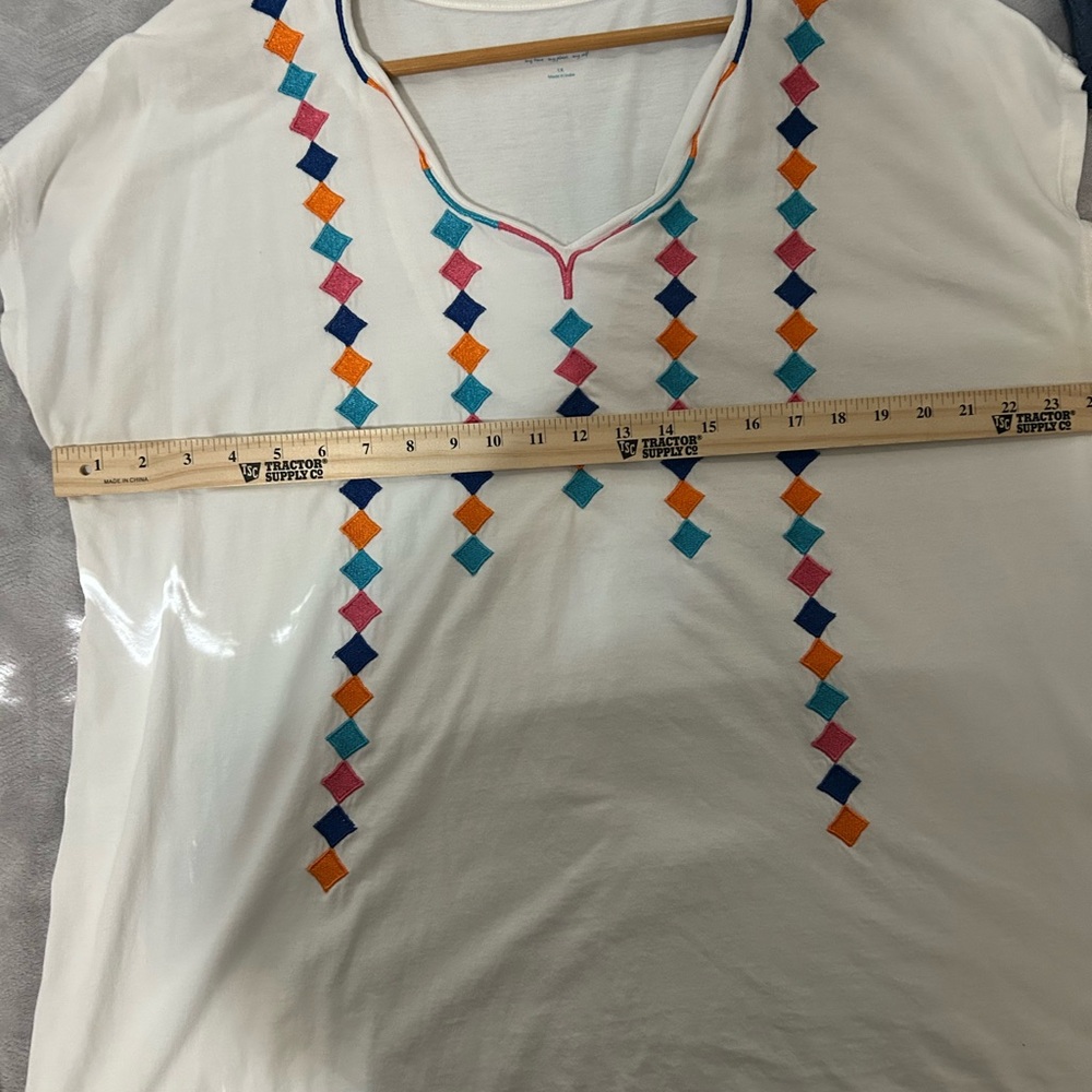 Soft Surroundings White Blue Embellished Short Sleeve Blouse - Picture 5 of 6